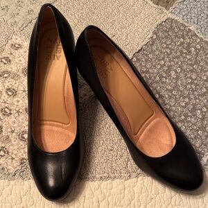 Naturalizer Black Women's Heels